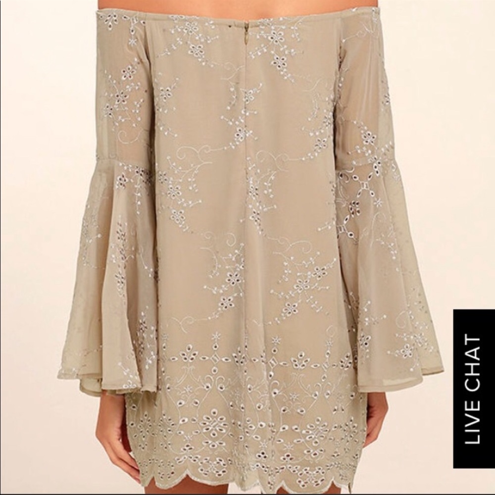NWT Lulu’s Off the Shoulder Dress - Picture 4 of 4